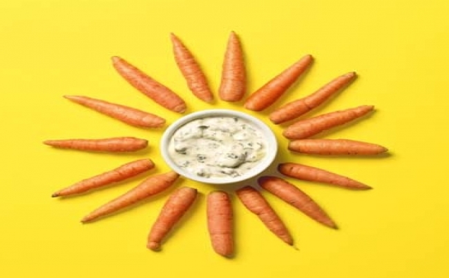 Minizanahorias con dip de queso